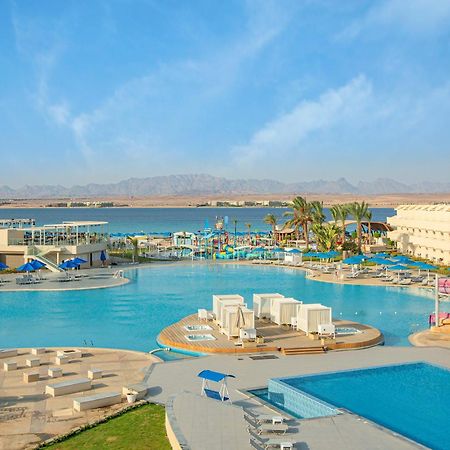 The V Luxury Resort Sahl Hasheesh Hurghada Bagian luar foto View of the resort