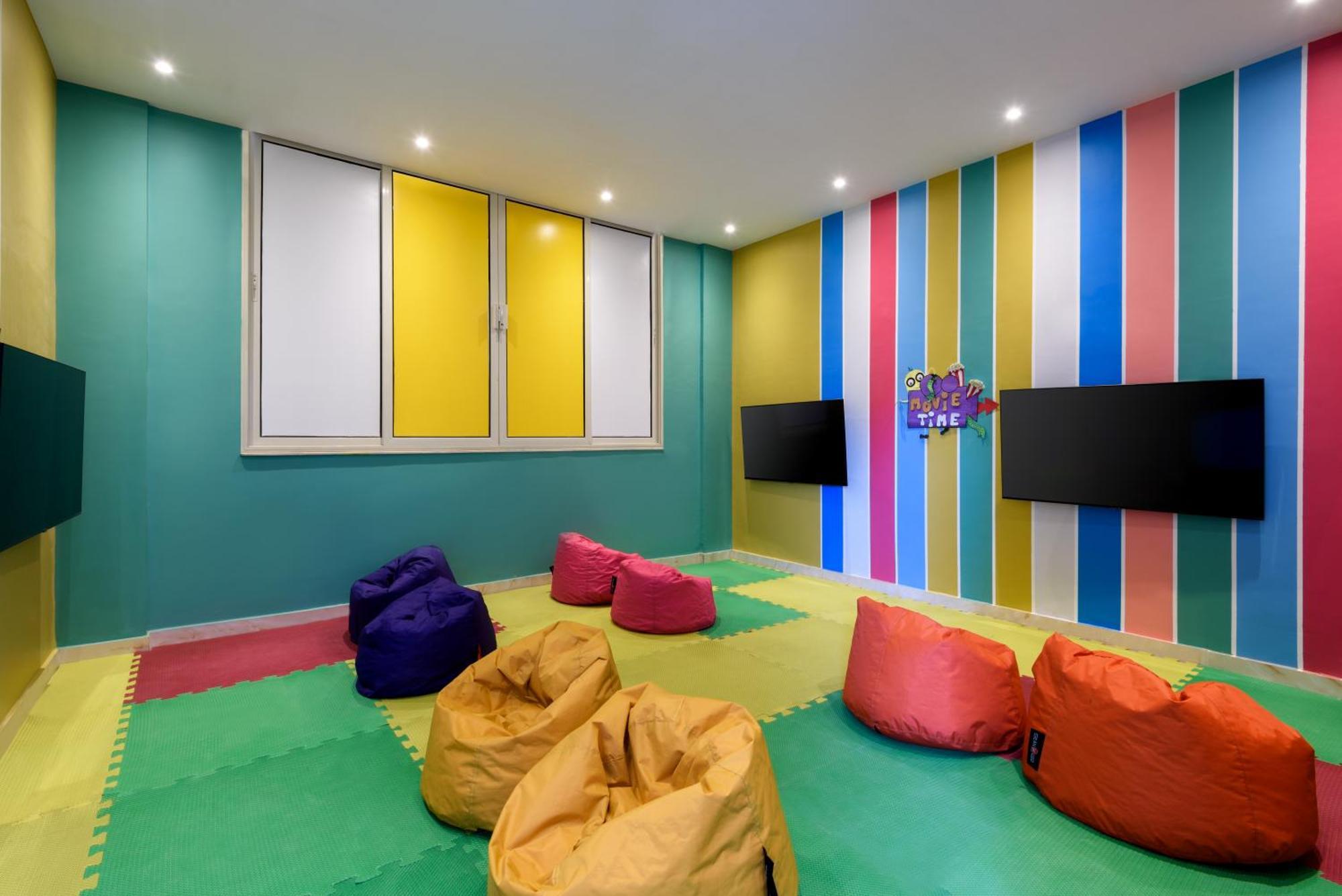 The V Luxury Resort Sahl Hasheesh Hurghada Bagian luar foto The children's room